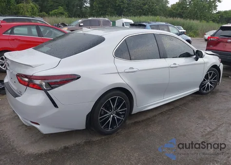 2024 Toyota Camry Hybrid Se z USA, uszkodzony, nr VIN 4T1S31AK9RU078610